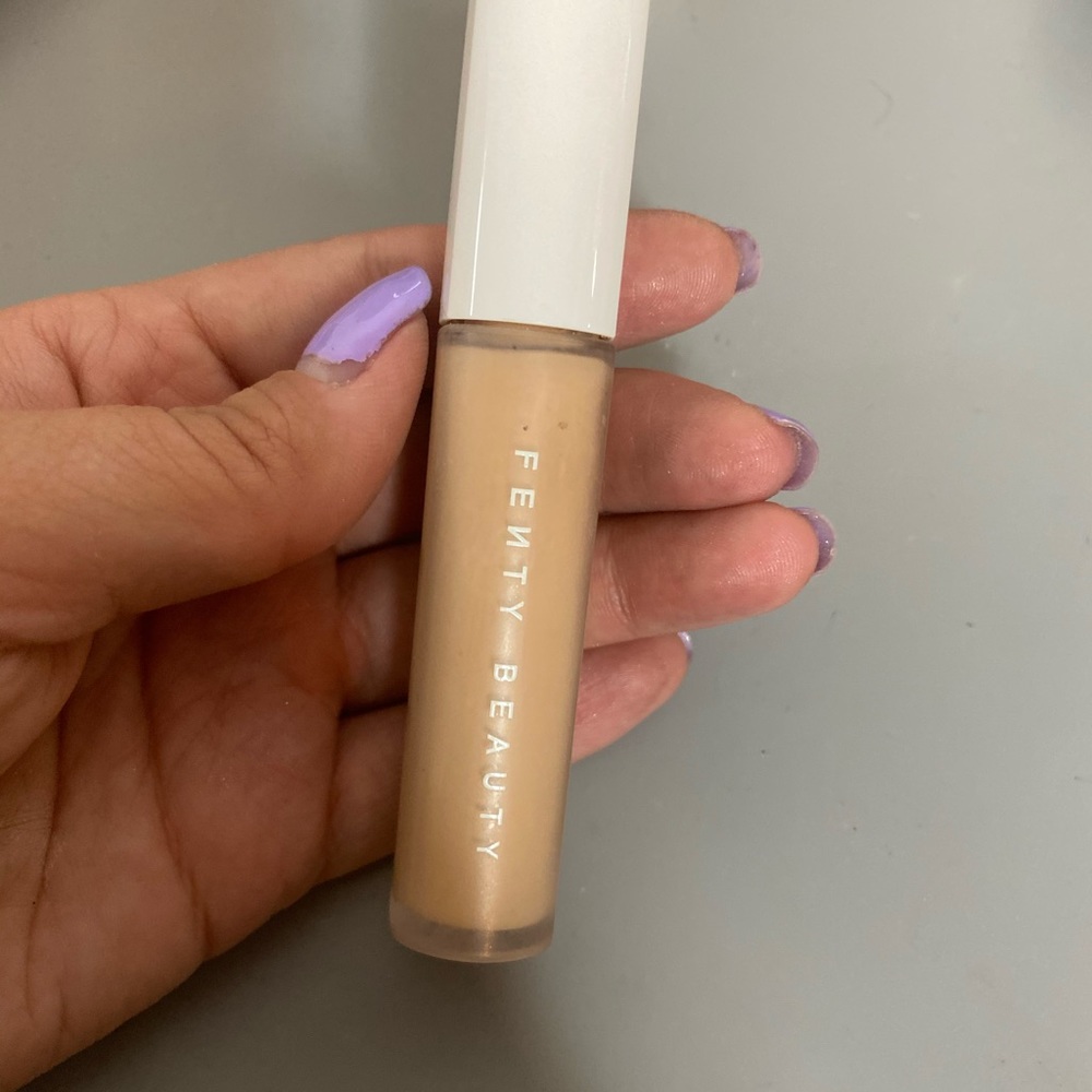 Fenty Beauty Concealer